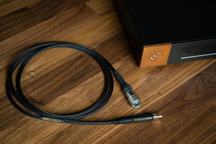 Brise Audio�AFerrum Audio��DC�p���[�T�v���C�uHYPSOS�v��pDC�P�[�u��