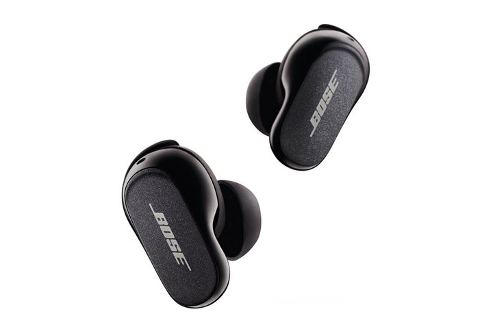 �{�[�Y�A�g���E�ō��̃m�C�Y�L�����Z���h��搂����S���C�����X�uQuietComfort Earbuds II�v
