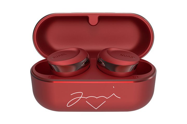 NUARL�A���S���C�����X�uN6MINI2-SE�iRED�j�v�ɎR�肠�݃R���{���f��