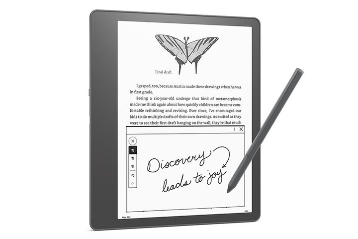 Amazon�A�X�^�C���X�y���t���d�q���В[���uKindle Scribe�v�B�V���[�Y���̓ǂݏ�����̌^