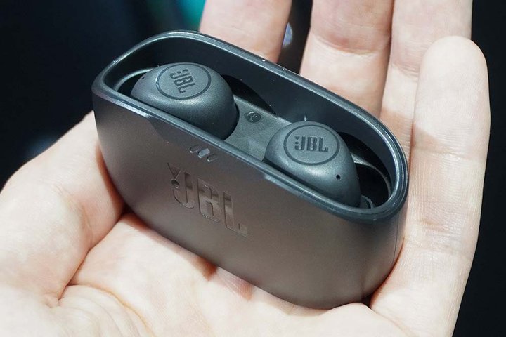 �t�^�Ȃ��P�[�X���S���C�����X���e�ȂǁA�n�[�}���H�~�V���i���\�C�x���g�ŎQ�l�o�i����