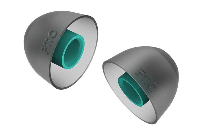 FiiO�A��×p�V���R���̗p�́g�����^�h�\�t�g�C���[�`�b�v�uHS18�v