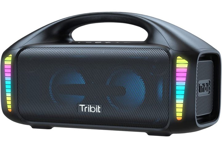 Tribit�A�|�[�^�u���X�s�[�J�[�uStormBox Blast�v��2,490�~�I�t�ōw���ł���4���Ԍ���Z�[���BAmazon�ɂĊJ��