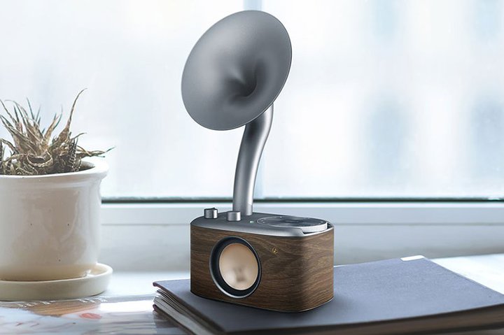 �R�y�b�N�A�~���@��f�i�Ƃ�����O�ς�FM���W�I�EBT�X�s�[�J�[�uWR-303�v