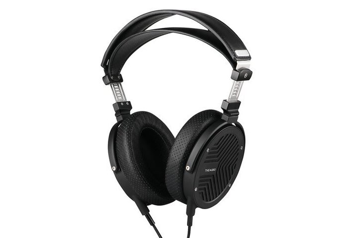 THIEAUDIO�̕��ʋ쓮�^�w�b�h�z���uWraith�v��1�ʂ��l���I �w�b�h�z������؃����L���O ���t�W���G�[�r�b�N��