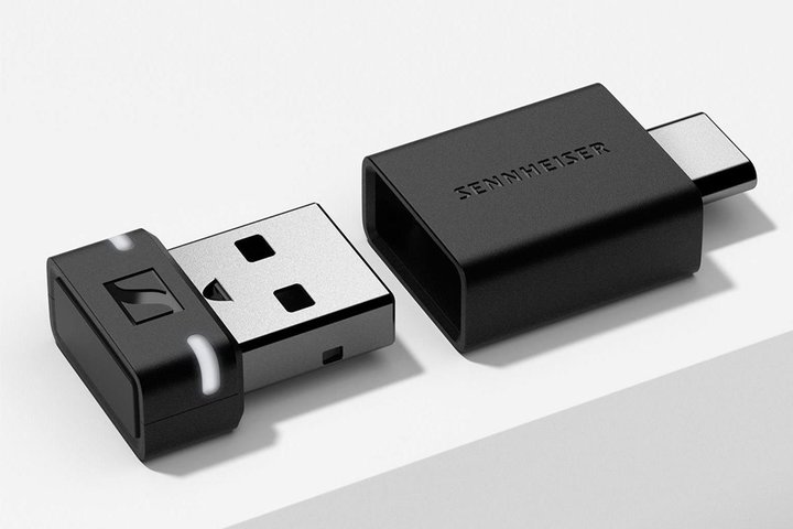 �[���n�C�U�[�AaptX Adaptive�Ή���Bluetooth�A�_�v�^�[�uBTD 600�v�BUSB-A/C�ڑ��\