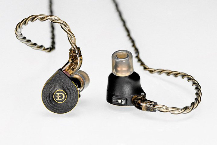 DUNU�A���ʋ쓮�ƃf���A��BA�n�C�u���b�h�쓮��؂�ւ�����IEM�uTALOS�v�B