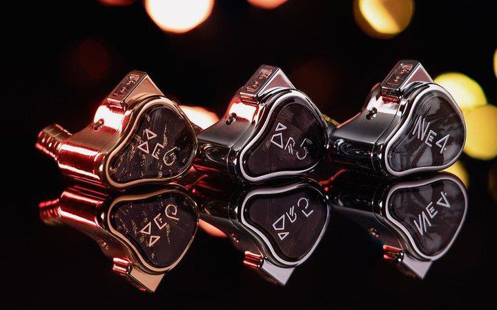 final�AFiR Audio�u�����h�̎�舵�����I���B�{���̕��j�ύX�̂���