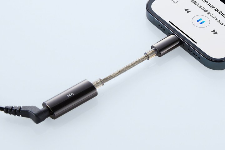 ���f�B�E�X�ALightning�Ή��̃R���p�N�g�ȃ|�[�^�u��DAC�^�A���v�uRK-DA70L�v