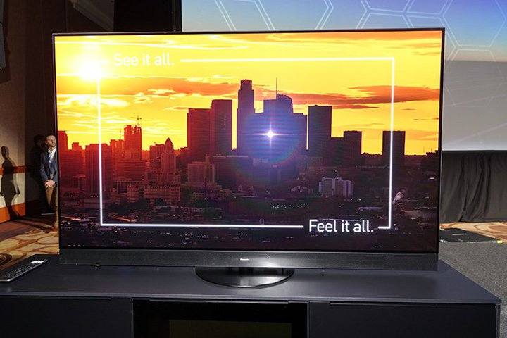 ��CES���p�i�\�j�b�N�A�V�t���O�V�b�v4K�L�@EL�e���r�uMZ2000�v�B�uMaster OLED Ultimate�v����