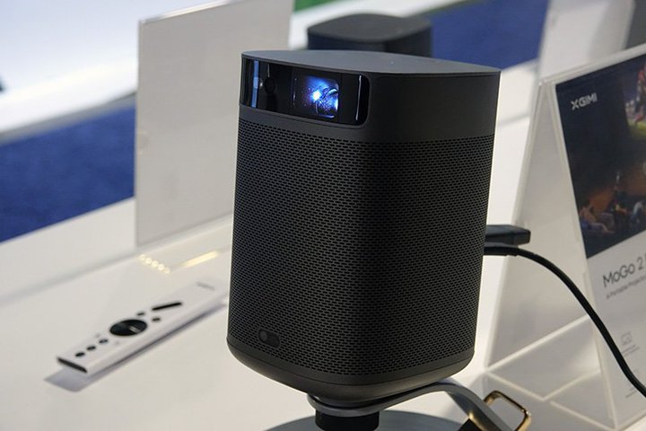 ��CES��XGIMI�A�V���o�C���v���W�F�N�^�[�uMoGo 2 Pro�v�Q�l�W��