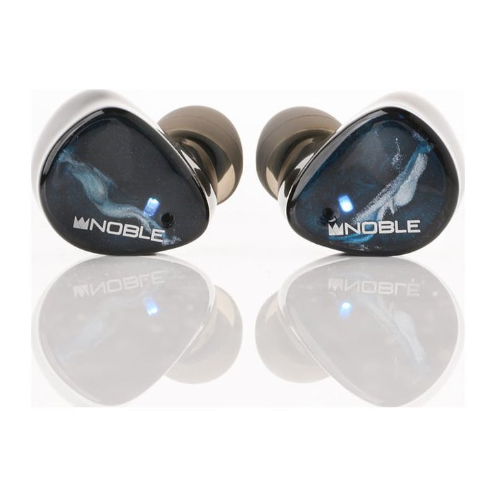 2/3�����ANoble Audio�̃n�C�G���h���S���C�����X�uFoKus Mystique�v��1�ʂ��l���I �w�b�h�z������؃����L���O ���t�W���G�[�r�b�N��
