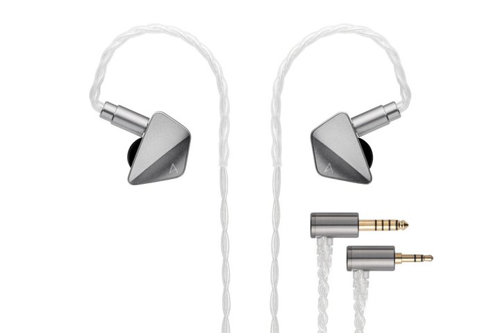 Astell&Kern�A�u�����h�I���W�i��IEM�uAK ZERO1�v��4.4mm�o�����X�P�[�u�������̓��ʃp�b�P�[�W�B����100��