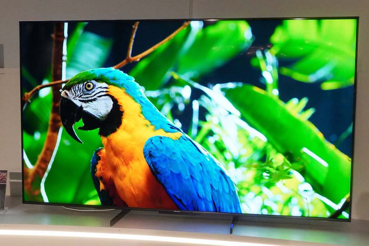 �n�C�Z���X�A�~�jLED�~�ʎq�h�b�g�̗p�t���e���r�uU8K�v�B��ʋ@�̐��\�������p���ቿ�i��