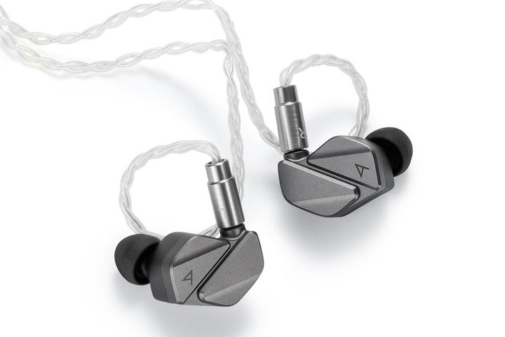 Astell&Kern�A�I���W�i��IEM��2�e�uAK ZERO2�v�̔�������5/20�Ɍ���
