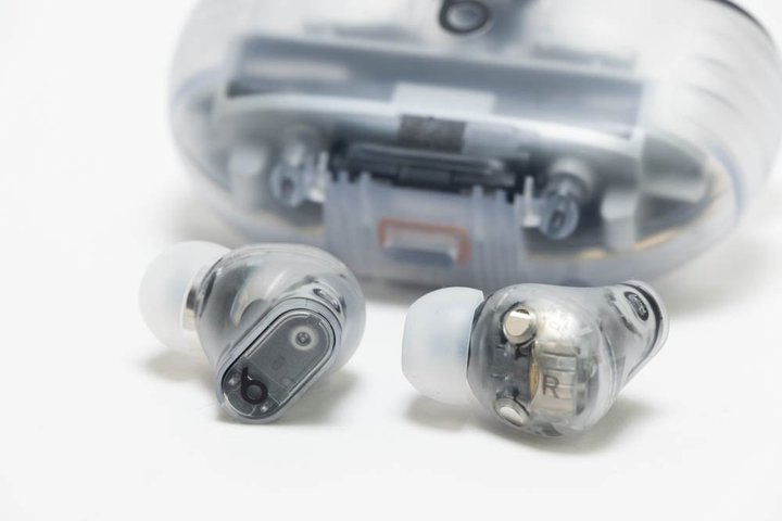 �uBeats Studio Buds +�v�����g�񂾁g5�̋����_�h��Beats���畷����