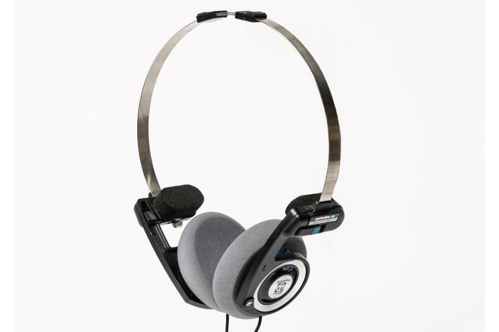 YAXI�AKOSS���w�b�h�z���uPORTAPRO�v�p�C���[�p�b�h�ɐV�F�O���[�B��p�|�[�`����������