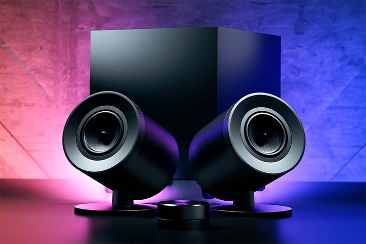 Razer�A���Ŗv���������߂�2.1ch�Q�[�~���O�X�s�[�J�[�uRazer Nommo V2 Pro�v�B�T�u�E�[�t�@�[�̓��C�����X�Ή�