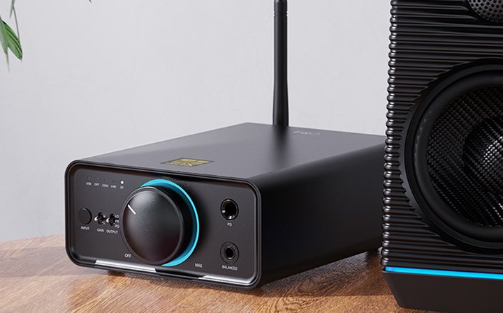 FiiO�ABluetooth�ڑ��ɑΉ����鏬�^���u�^�w�b�h�z���A���v�uK7BT�v