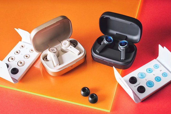 Bang & Olufsen�AANC���S���C�����X�uBeoplay EX�v�w����Comply�C���[�`�b�v�����炦��T�}�[�L�����y�[��