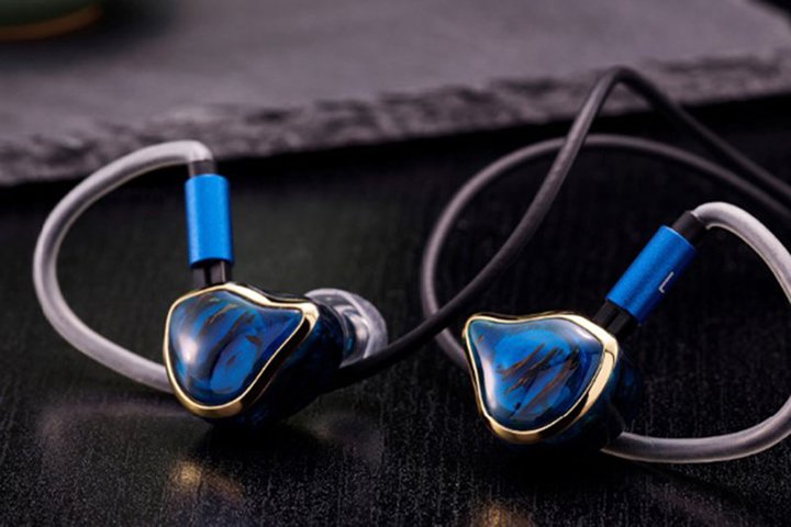 Unique MelodyA10hCo[ڂ̃NbhnCubh^CzuMEST MKIII CFv