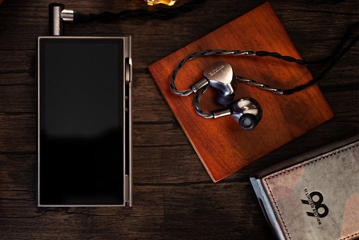 LUXURY&PRECISIONA79~́gɂ̃tOVbvhDAPuP6PRO Ti99vBSE99