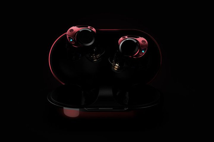 AVIOTASCXV͋@uTE-ZX1v𔭕\BsG[R{f\