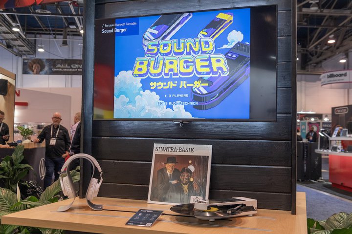 CESI[fBIeNjJAuTEho[K[v͕Ďsł{ȏɑlC