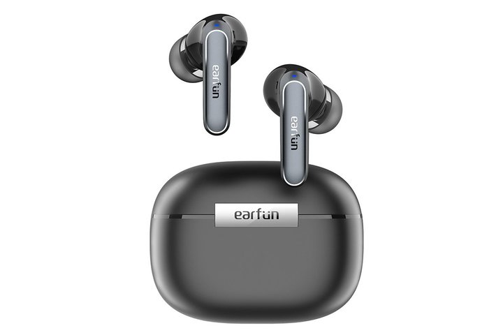 EarFunAuhLDACΉTWSuAir 2vB30ItŔs\Ly[J