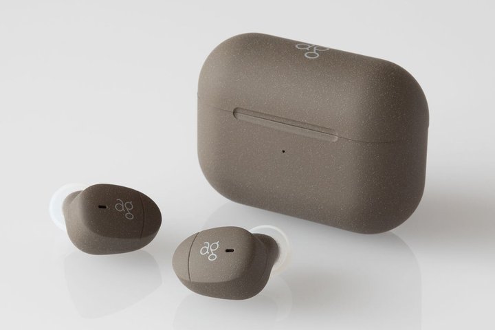 agASCXCzuCOTSUBU BROWNIEvʉiɂȂo^Cf[Ly[