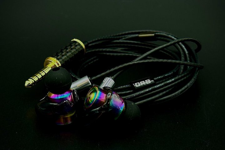 Initial AAʋ쓮{BAnCubhCzu -moon-vʔ̔Jn