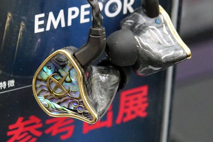 wbhtHՁAstell&KernuSP3000 Goldv^Empire EarsEqdcEAZLAȂǑ̎QlW