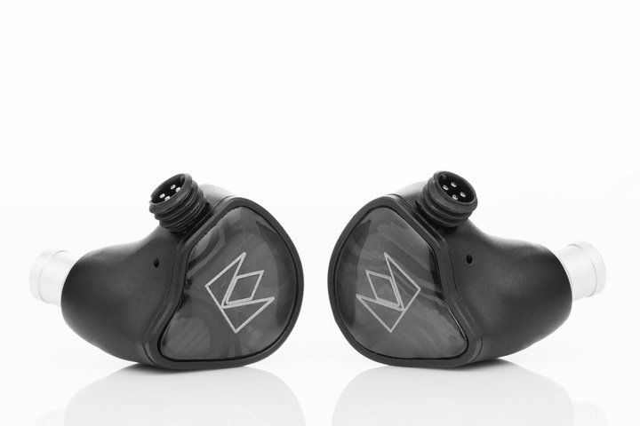 Noble AudioAMEMShCo[ڂ̃jo[TIEMuXM-1vBUSB Type-CڑΉ̐pAv𓱓