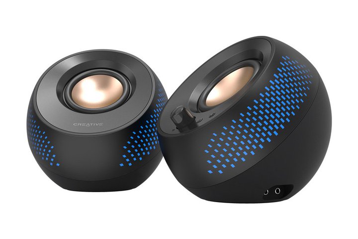 NGCeBuAV➑̂ŉ߂RpNgUSBXs[J[uPebble XvBTuE[t@[tf