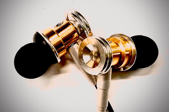 JAPAEARA^J{fB̖CzuaShinvBpbP[WSFmxƃR{