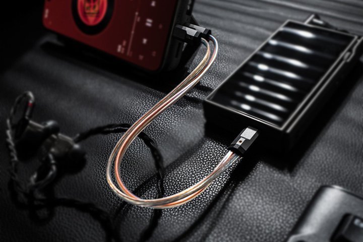 LUXURY&PRECISIONAX}zpDACɊOdłZp[gOTGP[uuWY1v