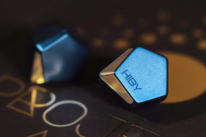 HiByFAudio^bOg񂾃_Ci~bN^CzuProject Acev