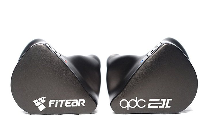 qdcFitEarR{[VB➑̉_Ci~bN^CzuSUPERIOR EXv