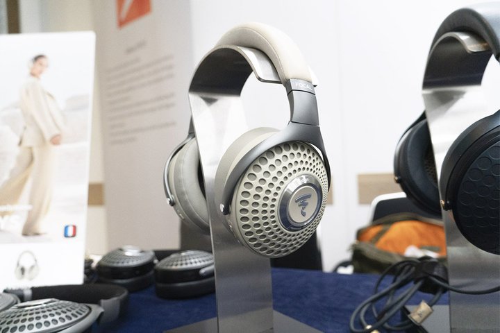 wbhtHՁeNjNXTWSSfW^FOCALuBATHYSvVF^Austrian AudioHPAvo