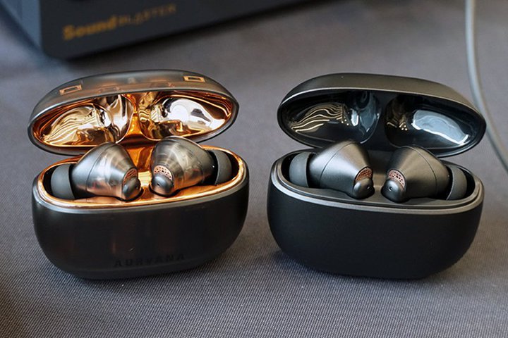 wbhtHՁNGCeBuSCXꋓW^DUNUuh̃wbhzQloW