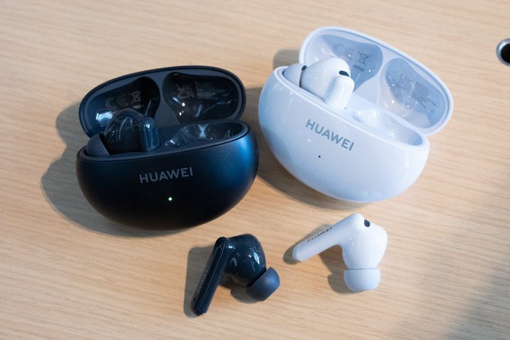 t@[EFCAgmCL\100Abvh̊SCXuHUAWEI FreeBuds 6iv