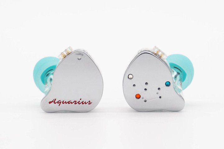 SUPERTFZAr`[t̃eXhCo[ڃCzuAQUARIUSv