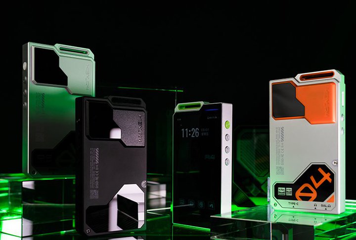 HiByAJjJ➑̃fUC̃~hNXDAPuR4vB{̏㕔ɃXgbv