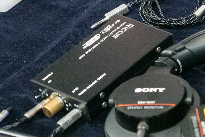 |^tFXNICEHCKAnCGh@uHimalayavlC^eCzE{̏|^A\