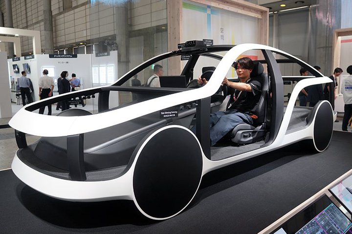 CEATEC\j[AglԂ̊𒴂hC[WZT[3DBe\Ȑh[AԍڗpW