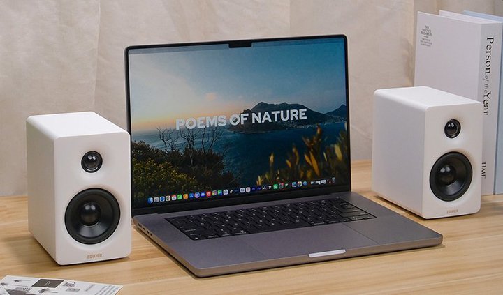 EDIFIERARpNg{fB̃nC]ΉANeBuXs[J[uM60v