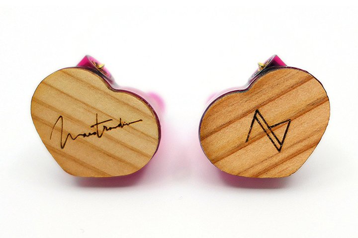 MaestraudioA쐙p gỷ̃AeBh ǋCzuMA910SR DCv