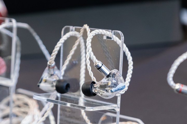 wbhtHminibNX}STAXړW^Qnw̃CzuhEklEar workst̓Cz