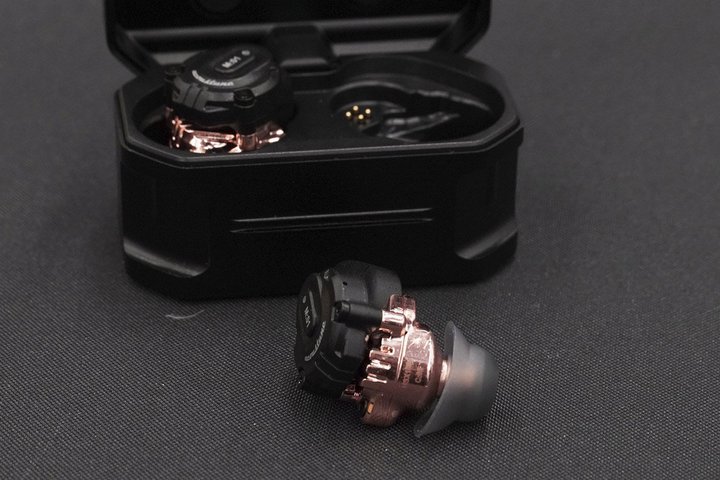 wbhtHminiAcoustuneAg^hTWSuHSX1001 Jin -v-v̌W[QloW^NAKAMICHIAXs[J[VXegȂ璮h܂ŎQloW