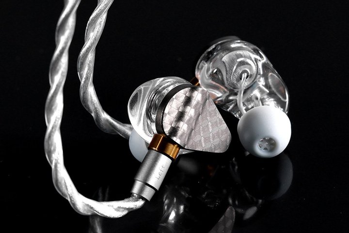 dd HiFiAzɂ܂ł5hCo[EnCubhCzuSurfaceiE14Djv